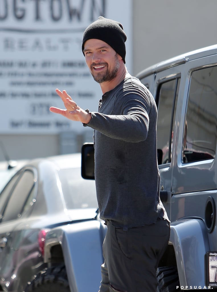 Josh Duhamel gave a wave after his Tuesday workout in LA.
