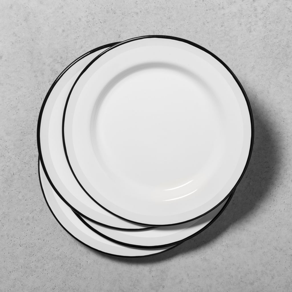 This Enamel Dinner Plate Set (20) looks just as good as the china