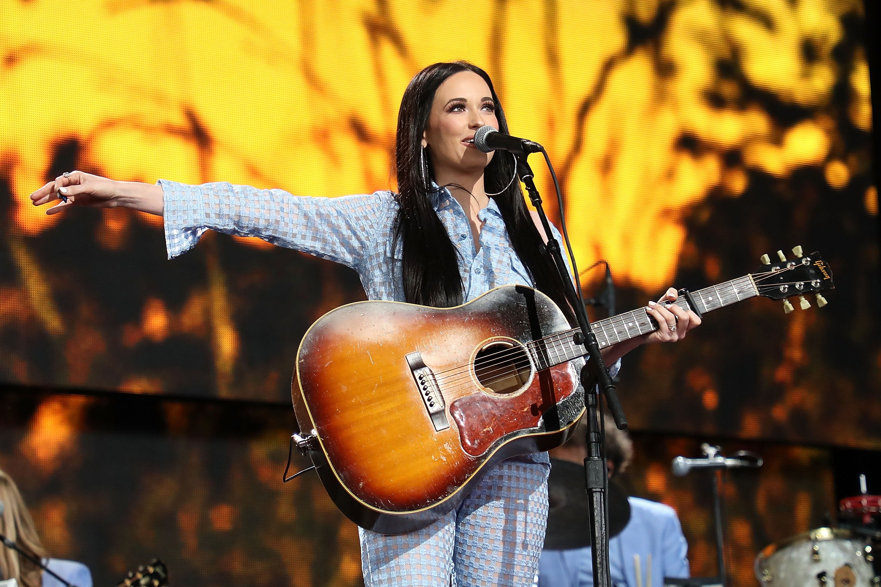Best Kacey Musgraves Songs Playlist | PS Entertainment