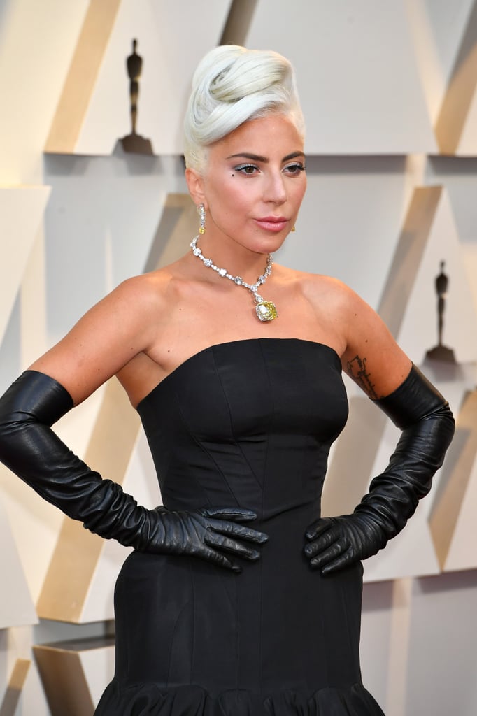 Memes About Lady Gaga's Necklace at the 2019 Oscars