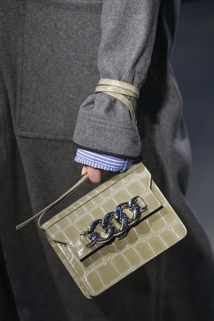 Autumn Bag Trends 2020: Chain Accents