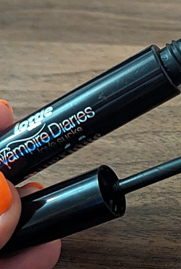 Vampire Diaries x Lottie London Superfake Mascara Review