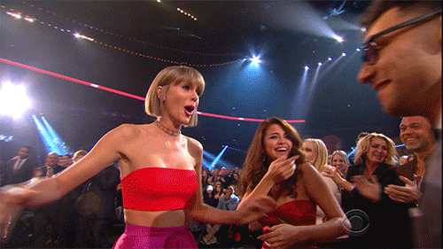Taylor Swift and Jack Antonoff's Handshake at the 2016 Grammys