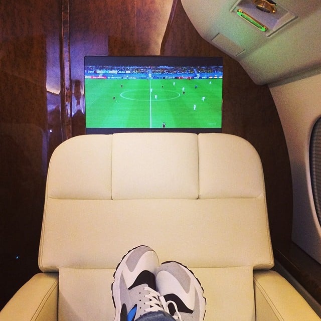 In a classic baller move, Drake watched the World Cup from his private plane.
Source: Instagram user champagnepapi