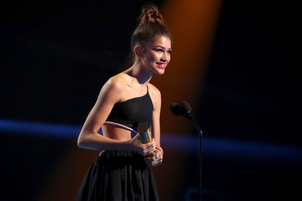 Zendaya at the 2019 People's Choice Awards