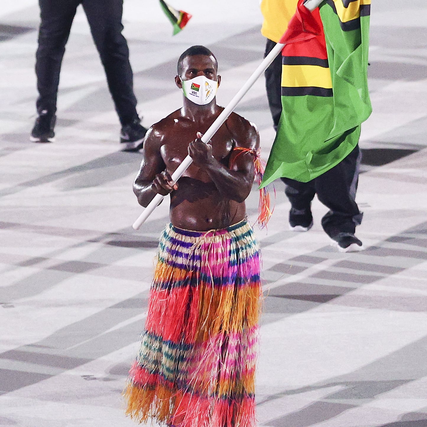 Tonga And Vanuatu Shirtless Flag Bearers At Opening Ceremony Popsugar Fitness