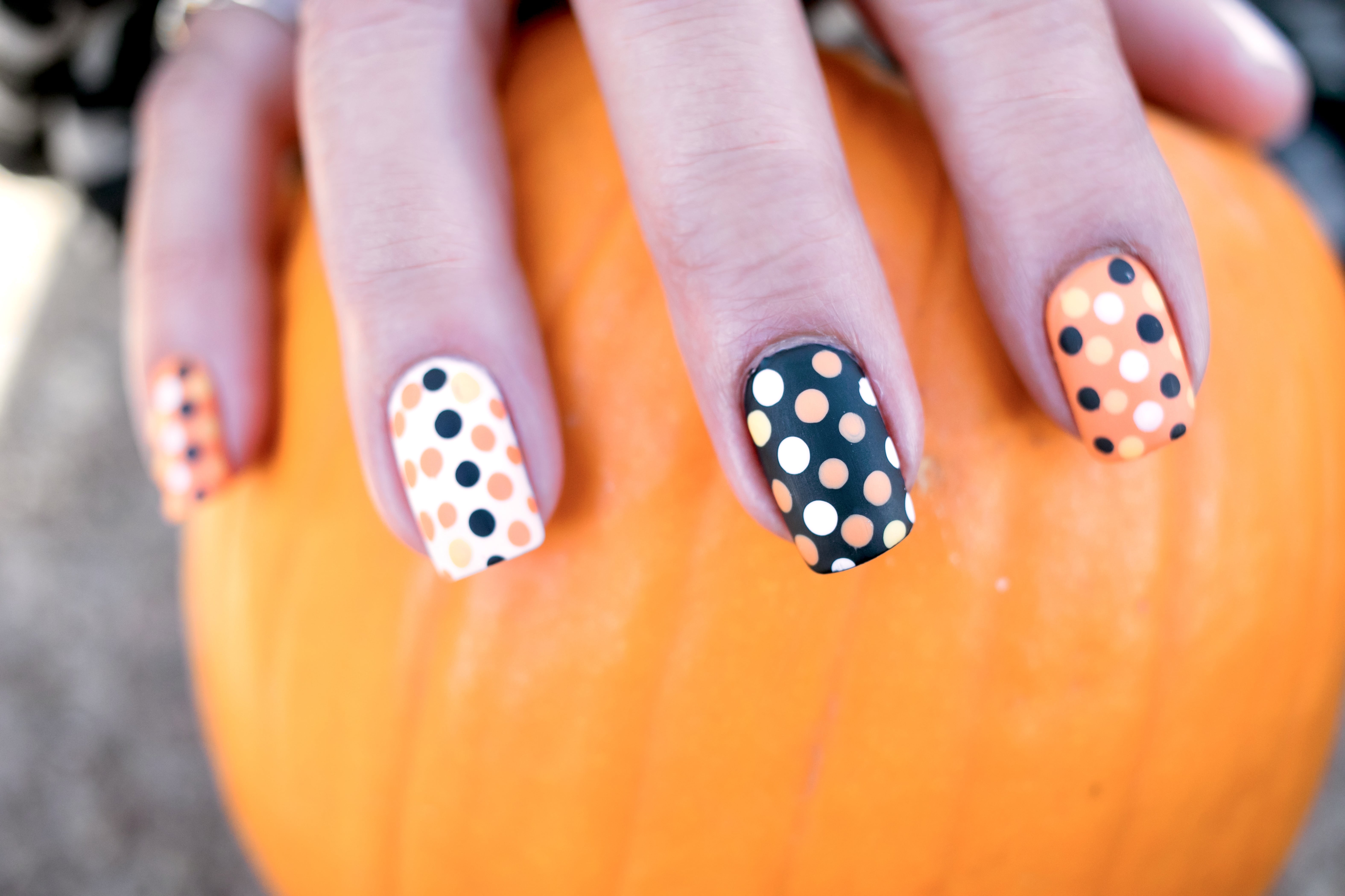 29 Disney Halloween Nail Ideas | PS Beauty, image size:6300x4200