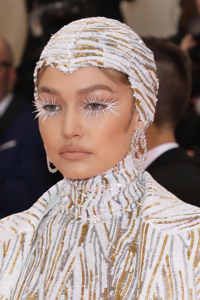 Gigi Hadid's White Eyelashes