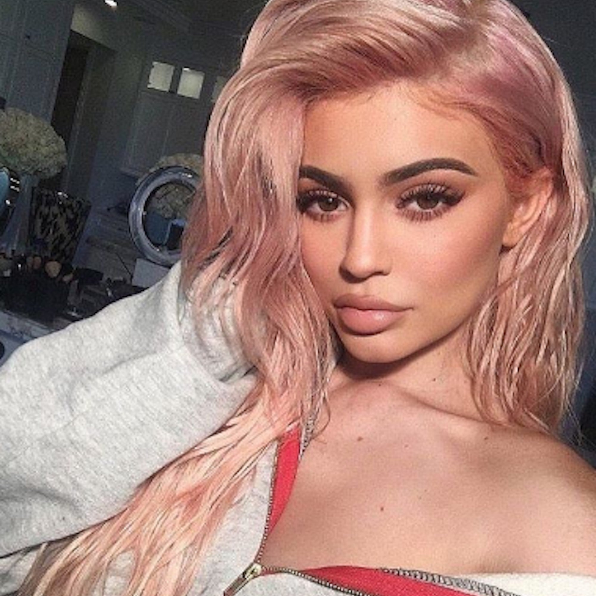 ganske enkelt Hysterisk morsom grund Kylie Jenner Makeup Selfies | POPSUGAR Beauty