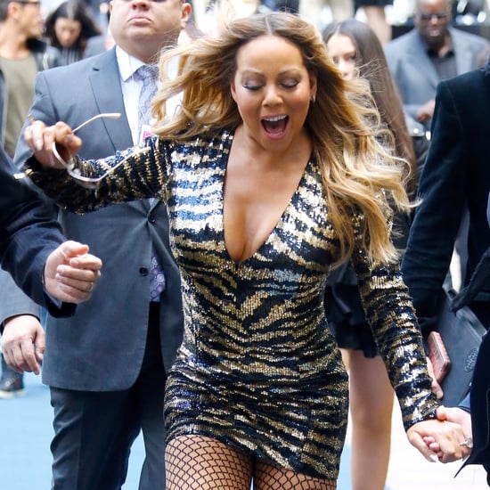 Mariah Carey Loses Her Shoe on the Red Carpet 2016