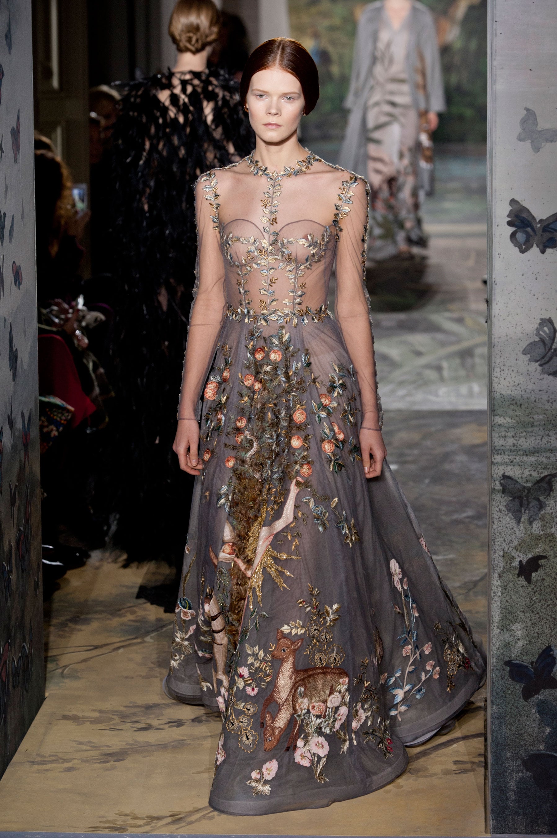 Valentino Haute Couture Spring 2014 | Valentino Couture Gives Us a Whole Other Kind Swan Song | POPSUGAR Fashion Photo 4