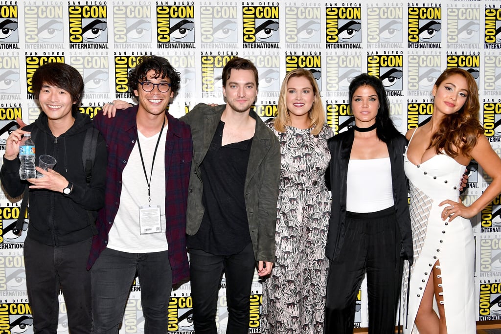 Pictured: Christopher Larkin, Bob Morley, Richard Harmon, Eliza Taylor, Marie Avgeropoulos, and Lindsey Morgan.