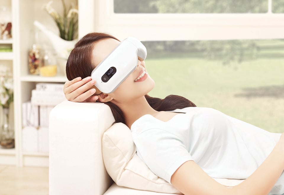 This massager — for your eyes
