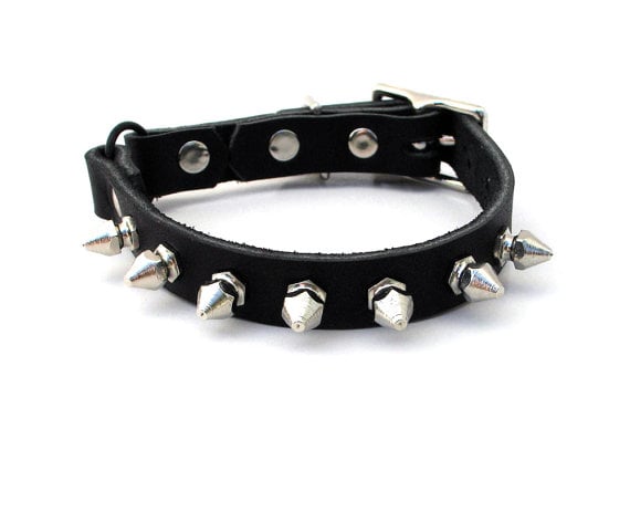 Tough Girl Leather Cat Collar