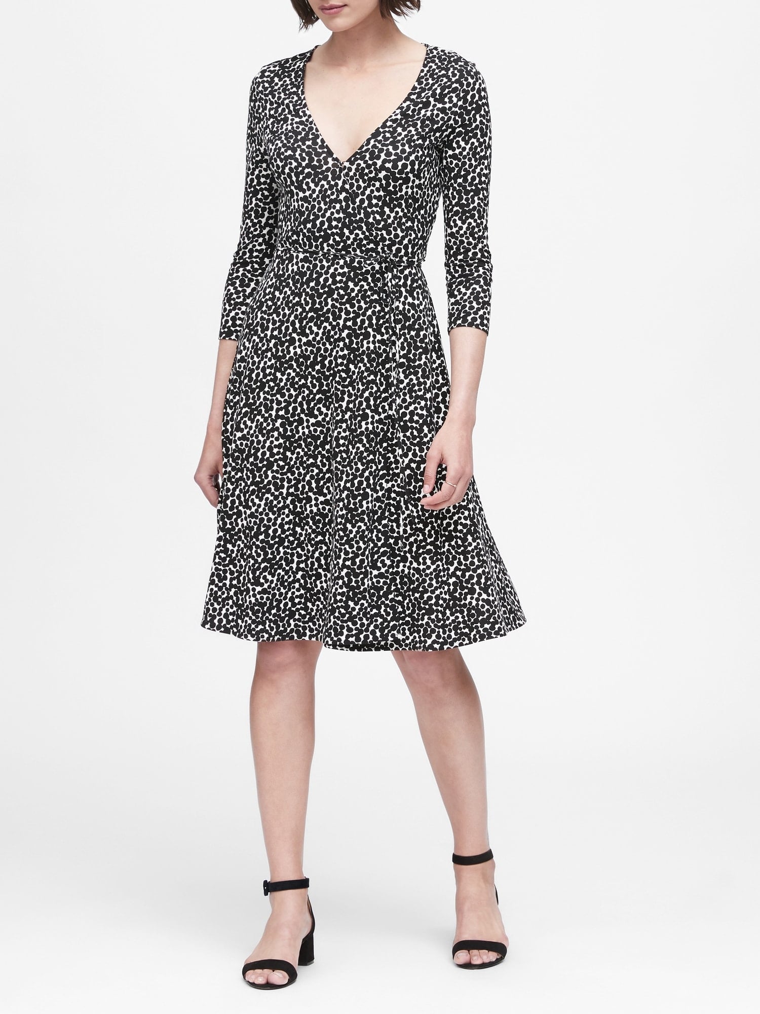 Banana Republic Printed Soft Ponte Wrap Dress | Going Into the Office? You  Need a Great Work Dress | POPSUGAR Fashion Photo 15