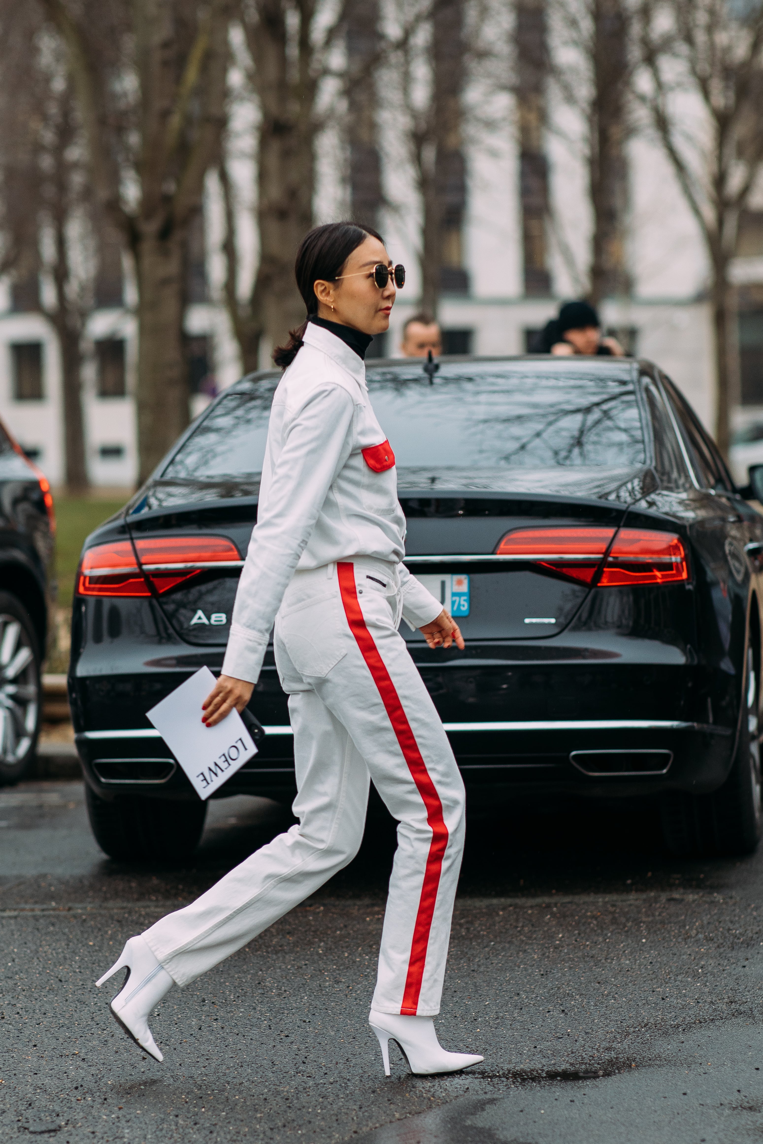 Side stripe jeans top trend