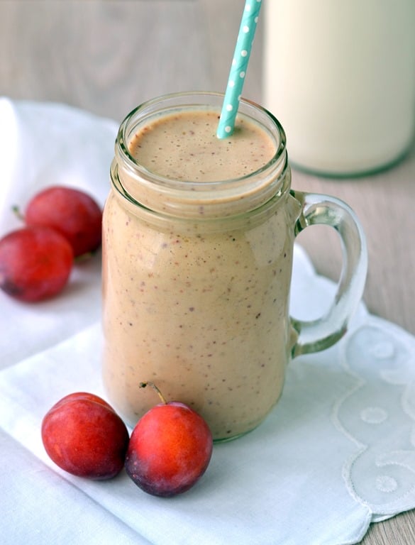 Plum and Ginger Smoothie