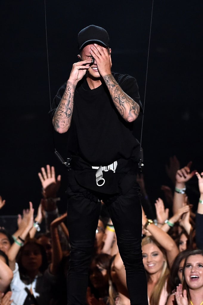 Justin Bieber Crying at the MTV VMAs 2015