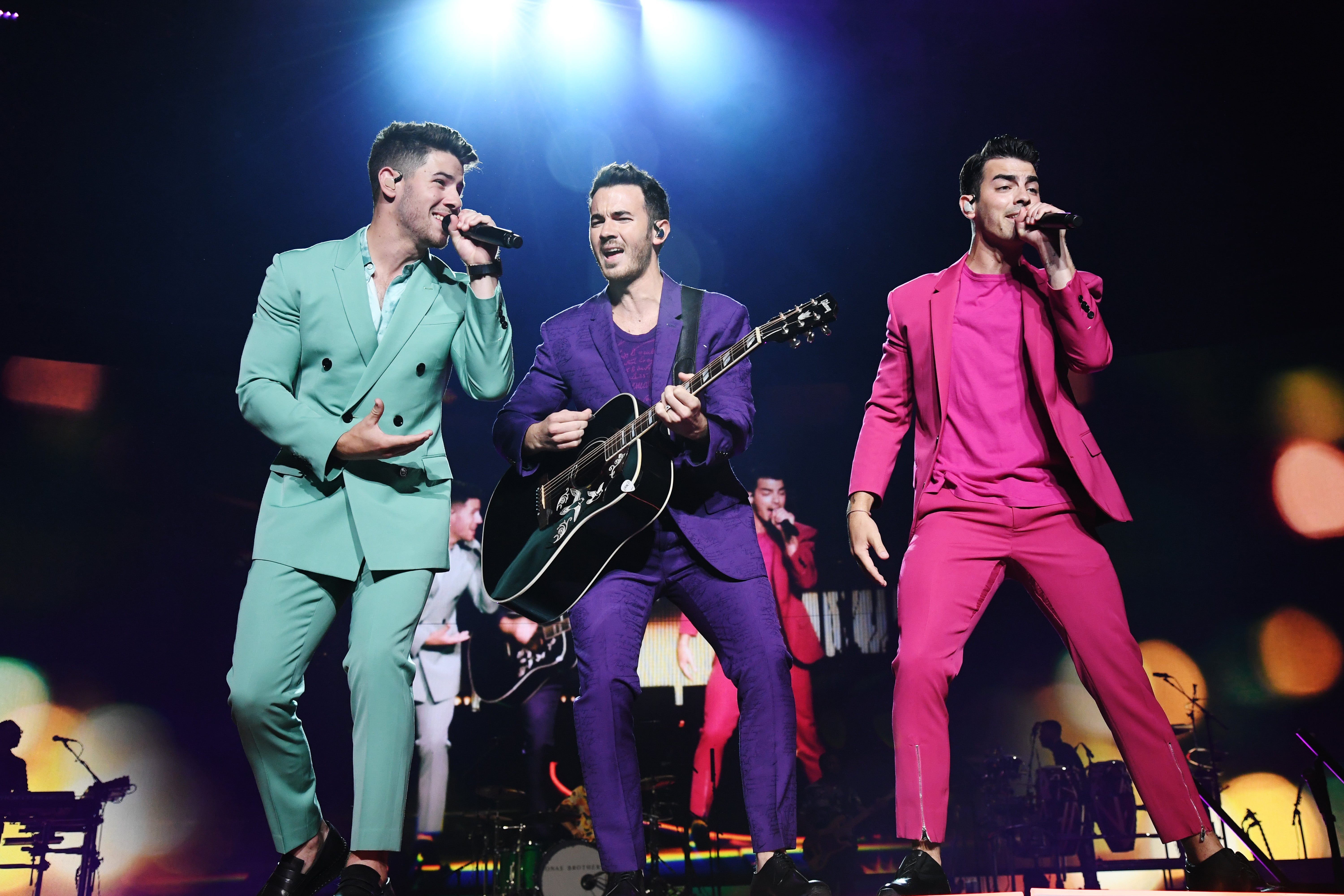 Best Moments From Jonas Brothers Happiness Continues Film Popsugar Entertainment 7706