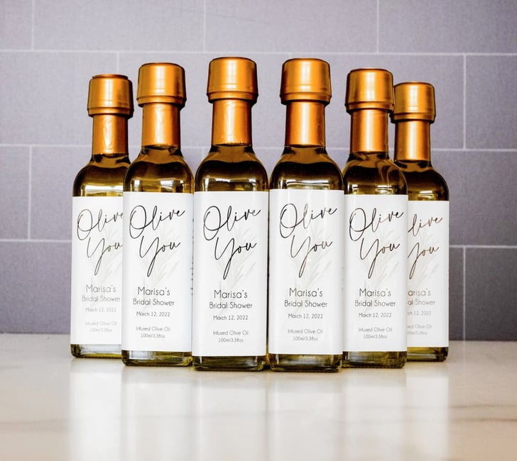 adult-party-favours-custom-olive-oil-the-best-party-favours-for