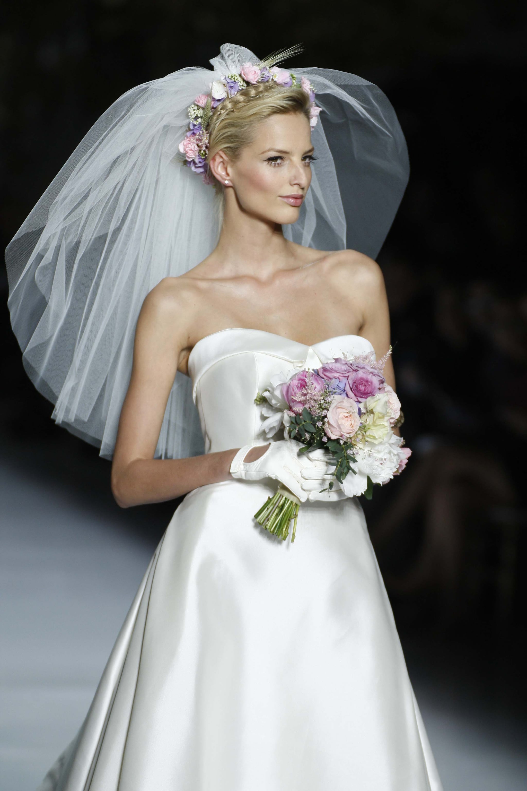 10 Wedding Makeup Tips Every Bride Should Know According To The Pro