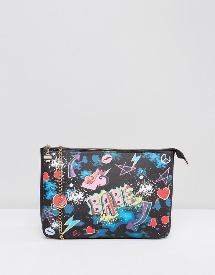 7X Graffiti Clutch Bag | Kendall Jenner's Balenciaga Graffiti Bag ...