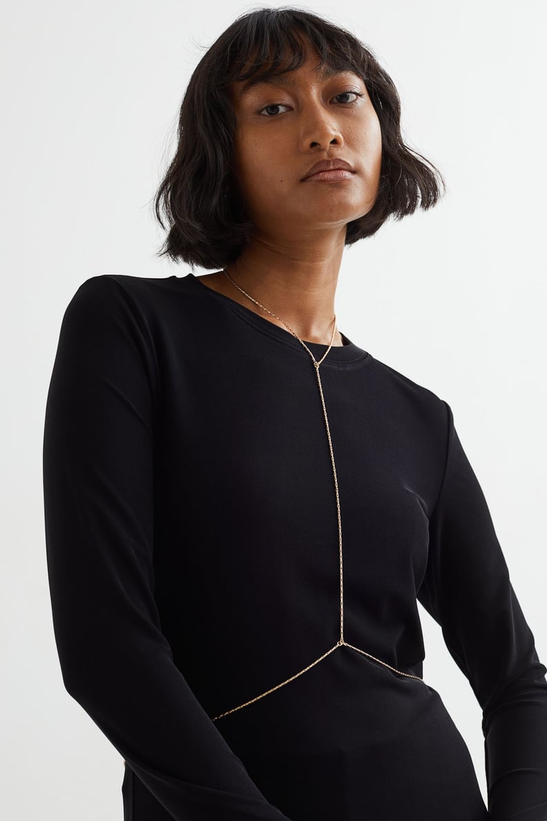 A Chic Chain: Body Jewelry