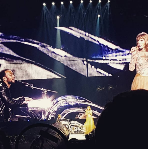 Taylor Swift And John Legend Duet At Staples Center Popsugar Celebrity
