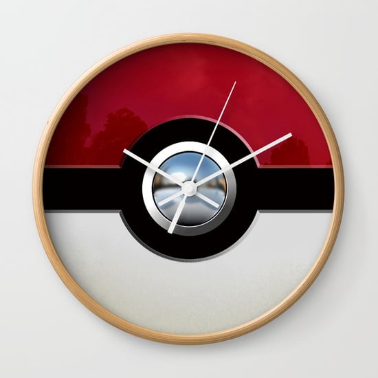 Pokéball Wall Clock