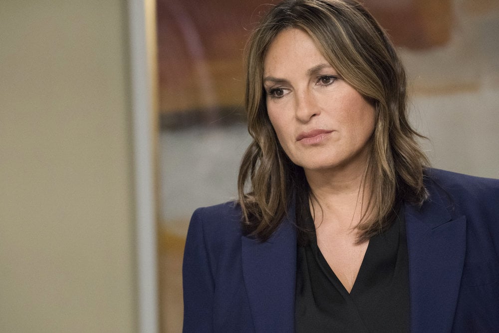 Season 9, Episode 17: "Authority" | Dun Dun! The 10 Best Law & Order: SVU Episodes to Watch ASAP | POPSUGAR Entertainment Photo 7