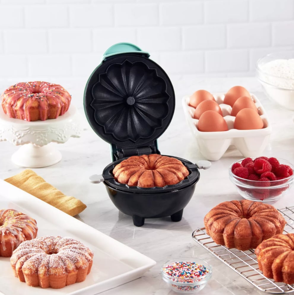 Dash Mini Bundt Maker