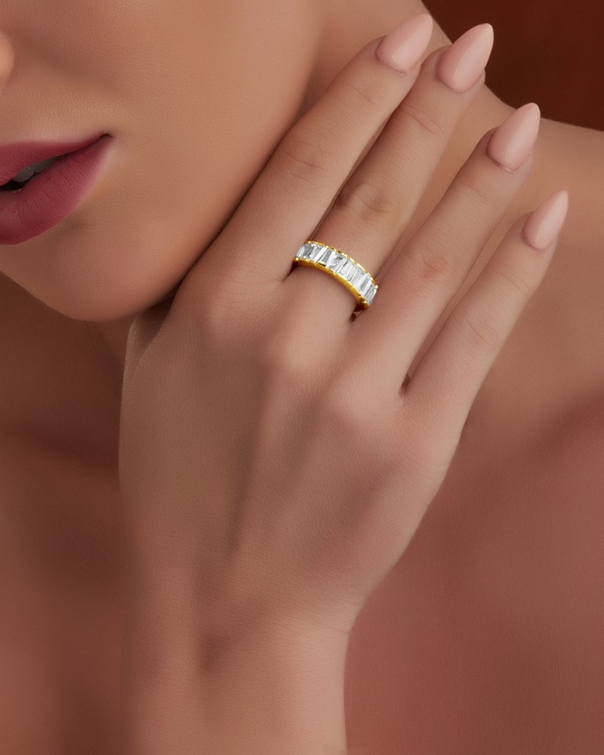 Queen cheap band ring