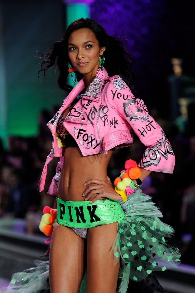 All the Pictures From the 2011 Victoria's Secret Fashion Show All the Pictures From the 2011 Victoria's Secret Fashion Show