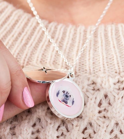 A Necklace to Wear Your Pup Close to Your Heart
