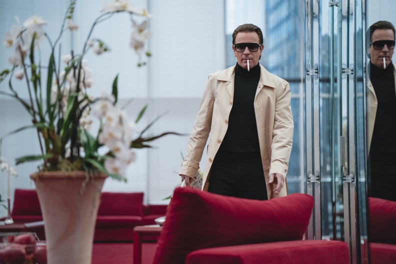 HALSTON (L to R) EWAN MCGREGOR as HALSTON in episode 105 of HALSTON Cr. ATSUSHI NISHIJIMA/NETFLIX © 2021