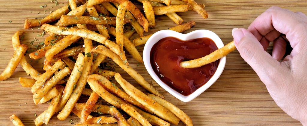 A Psychotherapist Explains How to Tell If You Have Disordered Eating and How to Get Help