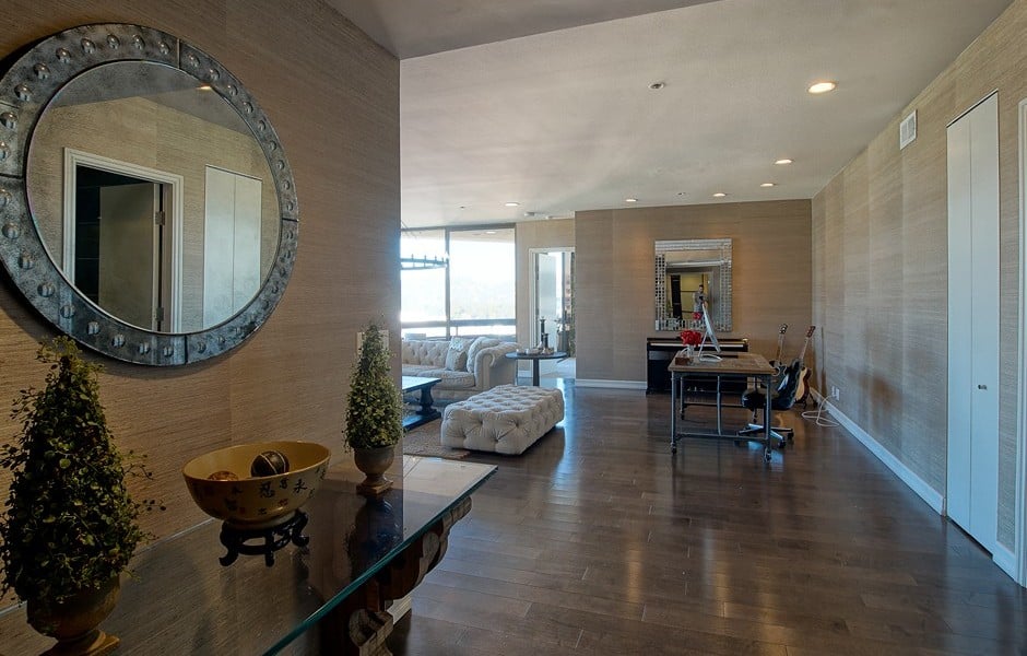 Tinder CEO's Condo For Sale