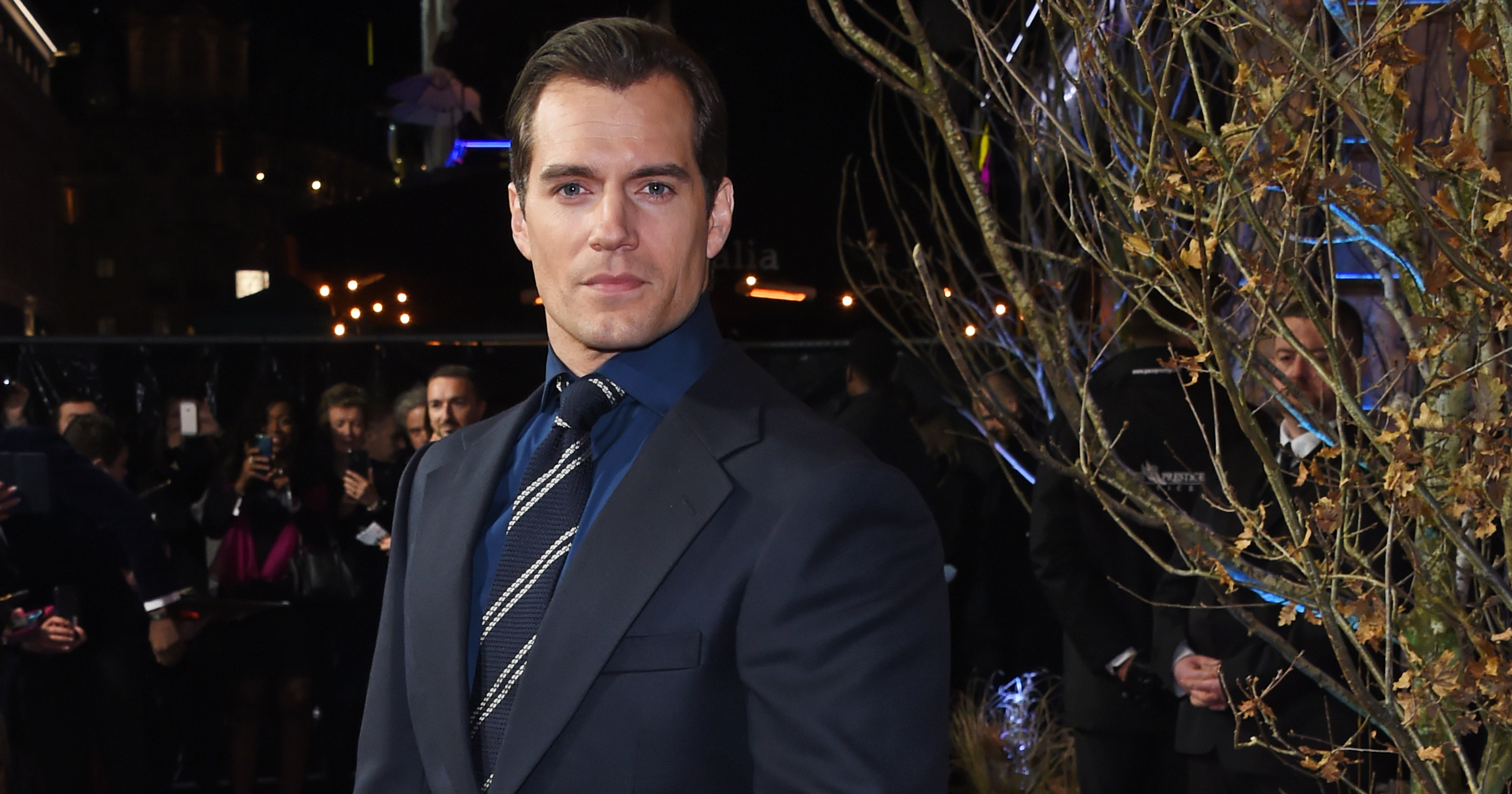 Fans Are Heartbroken After Henry Cavill Shows Off His New Girlfriend, But  Who Is She?