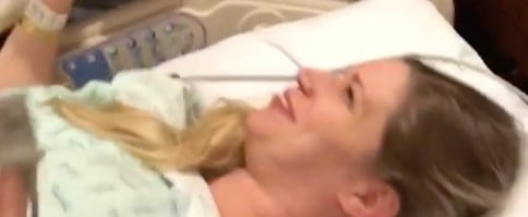 Family Sings Push It For Mom in Delivery Room