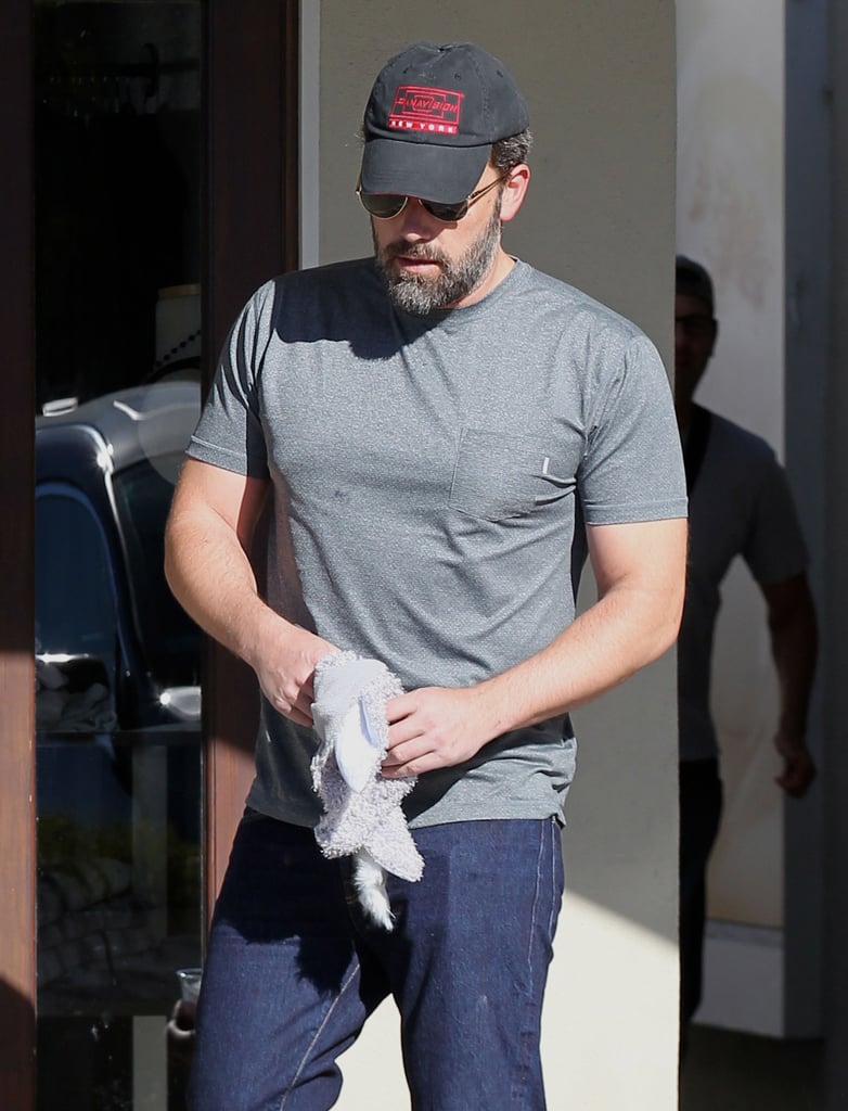 Ben Affleck Farmers Market Pictures October 2015