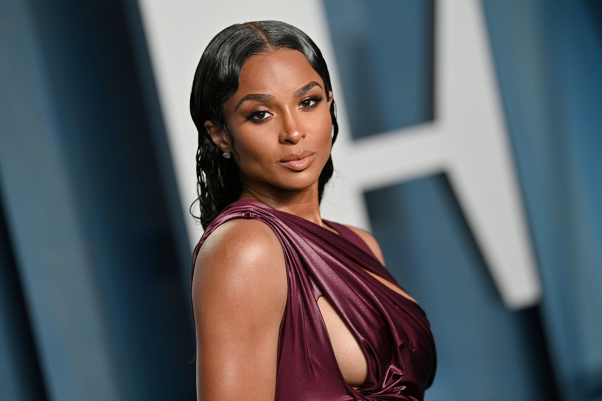 BEVERLY HILLS, CALIFORNIA - MARCH 27: Ciara attends the 2022 Vanity Fair Oscar Party hosted by Radhika Jones at Wallis Annenberg Centre for the Performing Arts on March 27, 2022 in Beverly Hills, California. (Photo by Lionel Hahn/Getty Images)