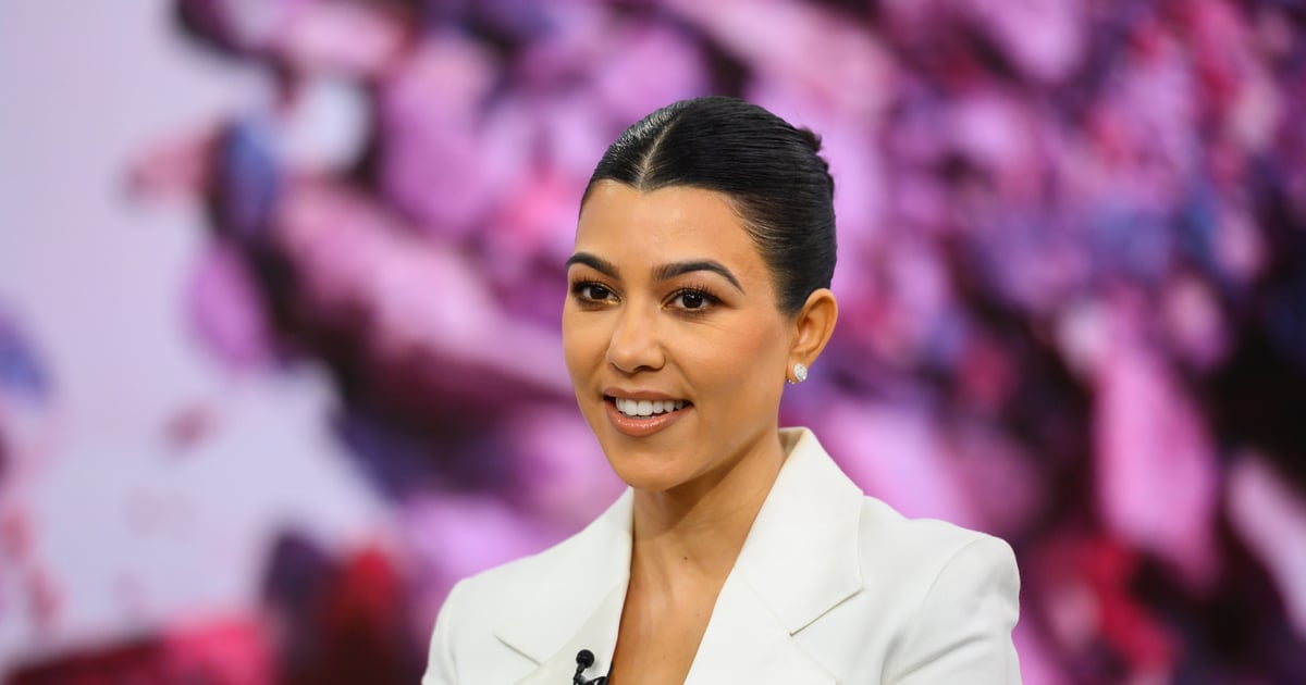 Kourtney Kardashian Barker und ihre Kinder machen sich in der TikTok-Parodie „KUWTK“ über die Kardashians lustig