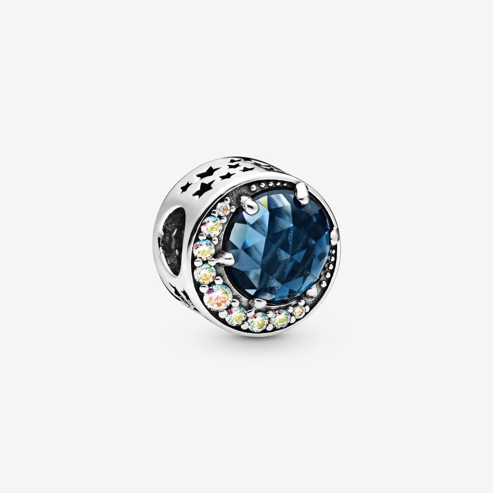 Pandora christmas shop night charm