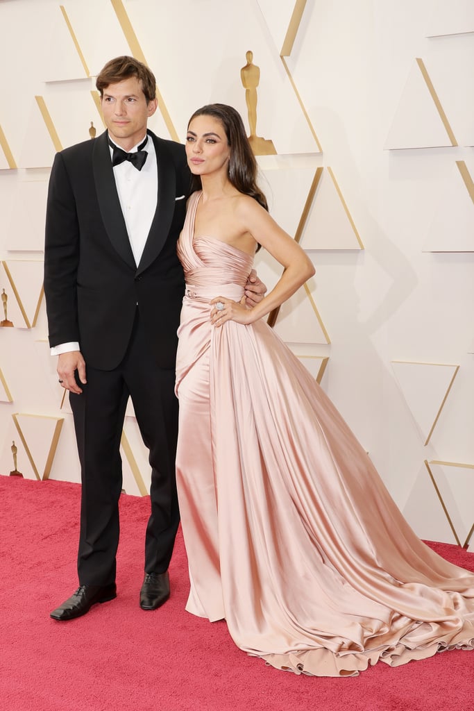 Ashton Kutcher and Mila Kunis at the 2022 Oscars