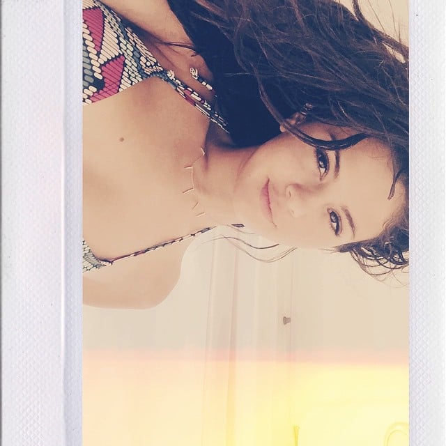 Selena Gomez uploaded another beach selfie. 
Source: Instagram user selenagomez