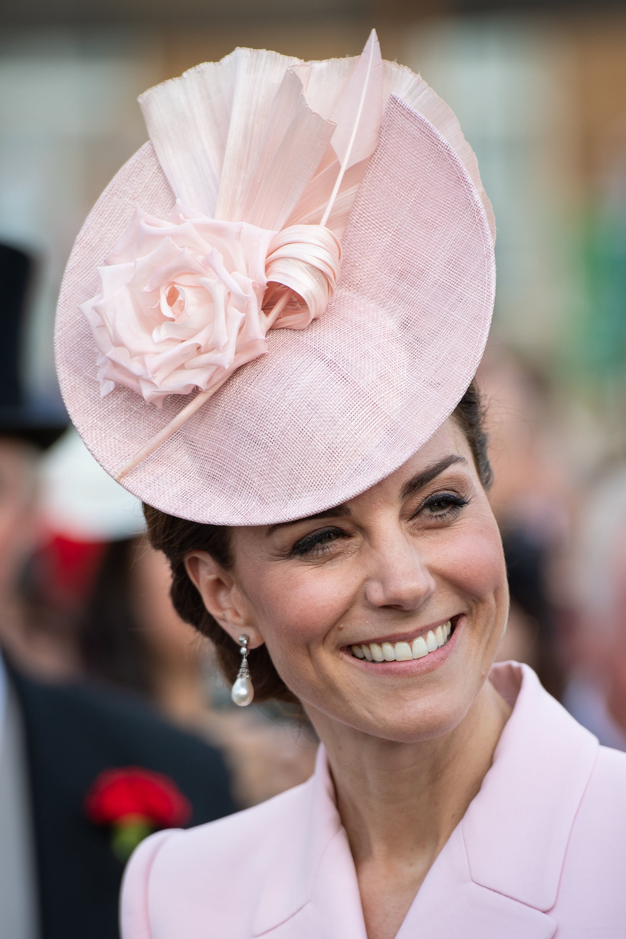 Kate middleton pink deals dress alexander mcqueen