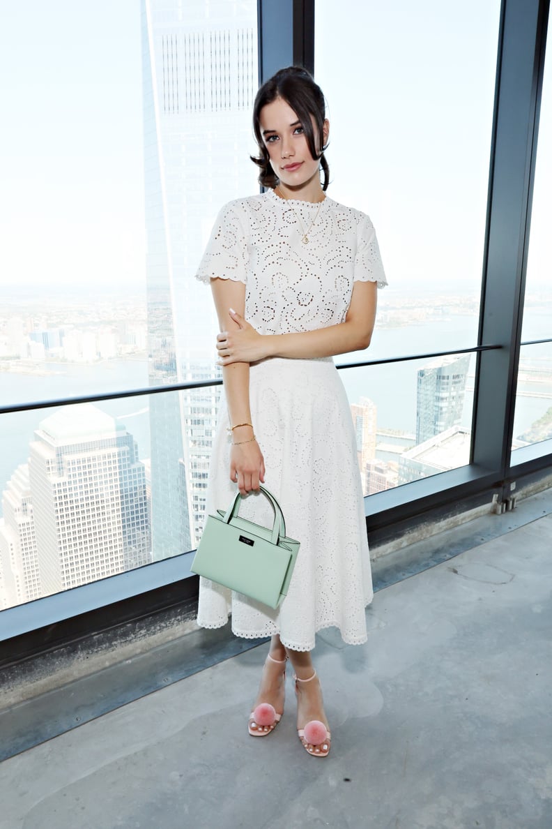 纽约,纽约- 09年9月:艾拉蓝色特拉沃尔塔在Kate Spade表示在2022年9月纽约时装周3 9月09年世界贸易中心,2022年在纽约市。(图片由辛迪·奥德/盖蒂图片社)