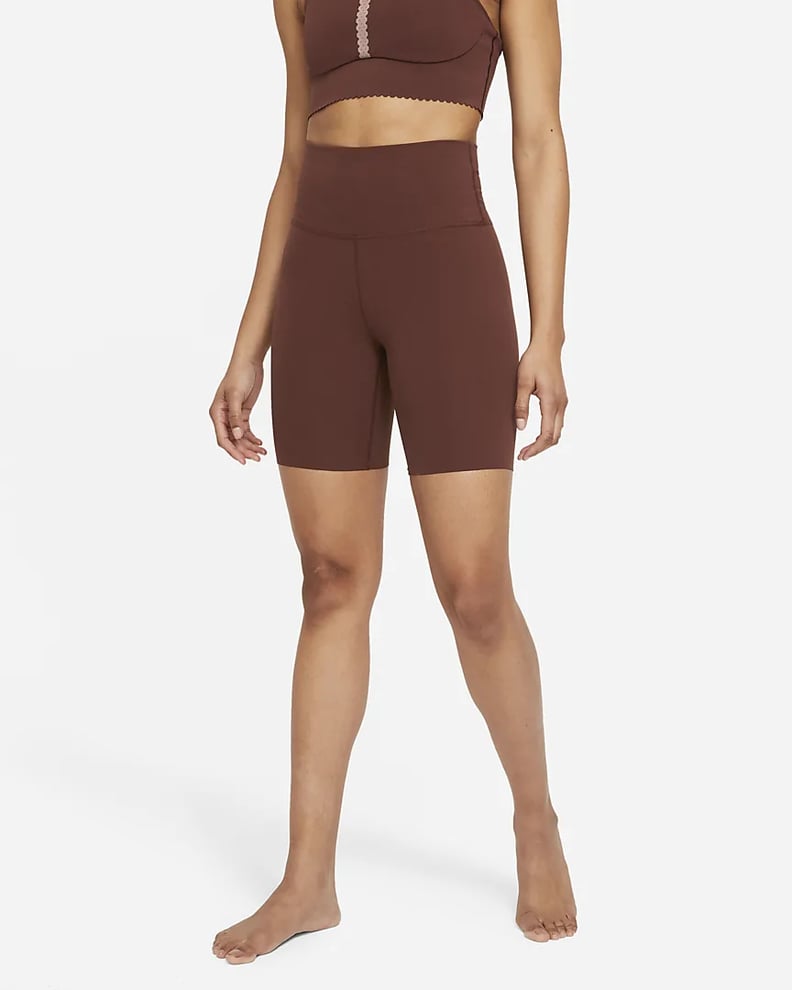 Nike Yoga Luxe Women's Shorts (Plus Size (Redstone/Dark Pony)