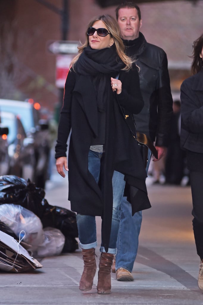 Jennifer Aniston in NYC April 2015 | Pictures