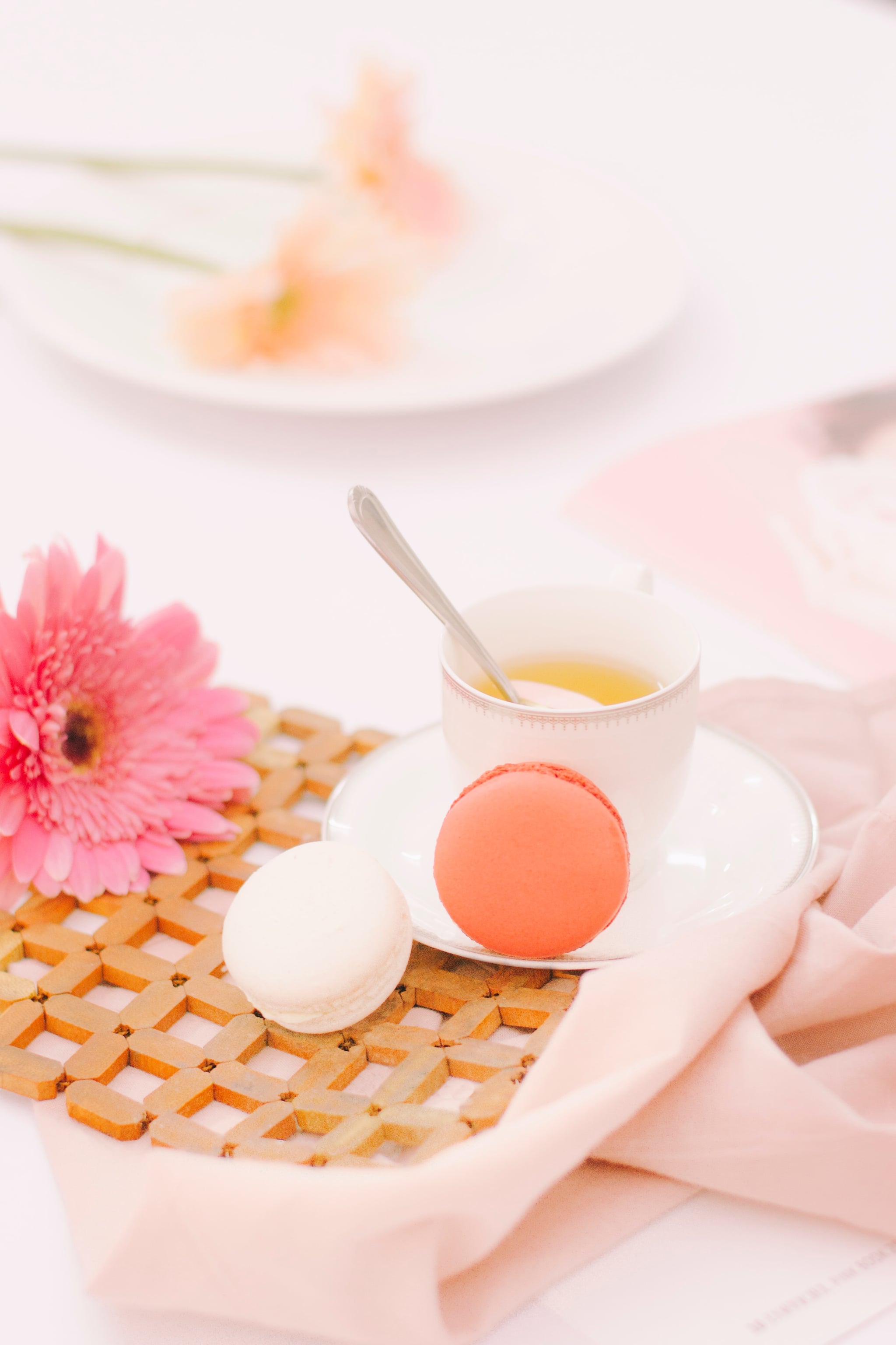 >Valentine S Day Wallpapers For Your Home Screen Aesthetic Popsugar Tech